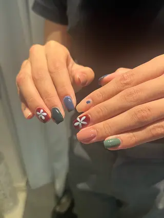 ネイル 板垣 愛理/airiのネイルデザイン