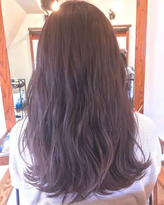 ロング カラー 千 田のヘアスタイル