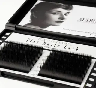 マツエク・マツパ yoko .のネイルデザイン