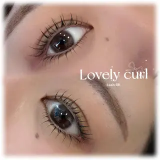 マツエク・マツパ 眉とまつ毛の 専門サロン/南森町のマツエク・マツパデザイン