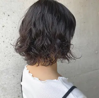 パーマ chill松山所属・フリーランス美容師 MIZUKIのヘアスタイル