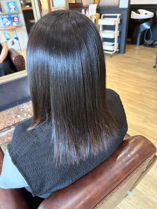 セミロング 加藤 幸香のヘアスタイル