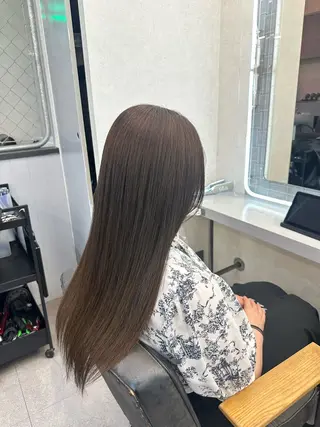 ロング カラー L.O.G SHIBUYA所属・随時募集中 🟡SUMIKAのヘアスタイル