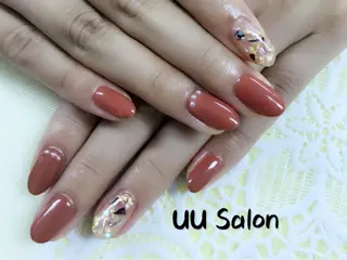 ネイル UU Salon所属・UU ゆきのネイルデザイン