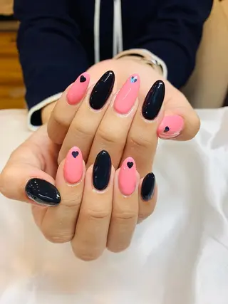 ネイル Ui_Amor (パラジェル)のネイルデザイン