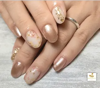 ネイル 完全予約制個室サロン Abundancesのネイルデザイン