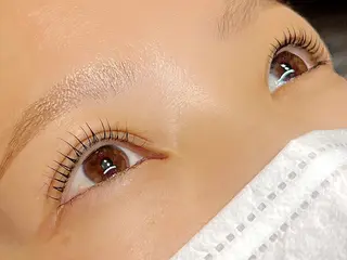 マツエク・マツパ Regene HIROKAWAの眉毛・アイブロウイメージ