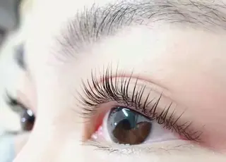 マツエク・マツパ パリジェンヌ マツエク専門店　玲子のマツエク・マツパデザイン