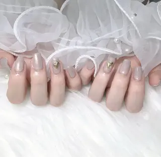 ネイル Shis_🦄shi 韓国風キラキラネイルのネイルデザイン