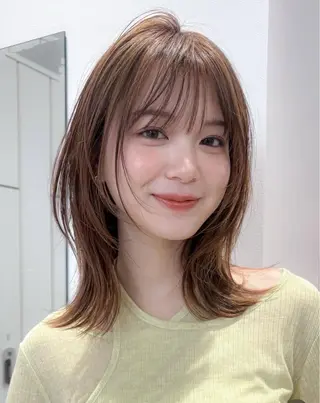 ミディアム 宇野愛華∕ 似合わせレイヤーのヘアスタイル