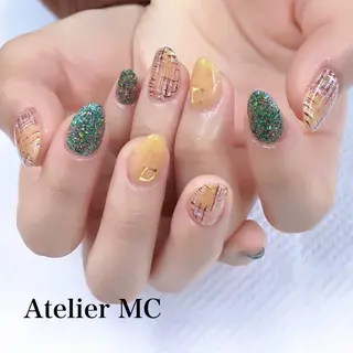 ネイル アトリエ エムシー 【新富町・東銀座】のネイルデザイン