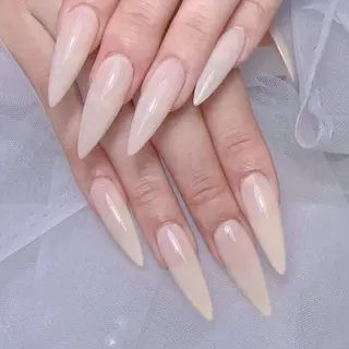 ネイル 櫻井 ナナのネイルデザイン