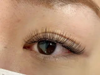 マツエク・マツパ 束感まつげ🤍 hikaruのマツエク・マツパデザイン