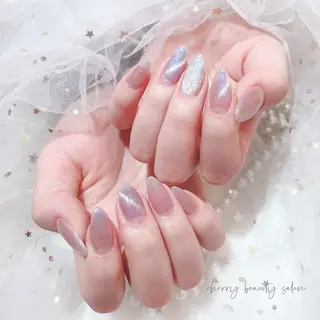 ミディアム SAKURA 🍒のネイルデザイン