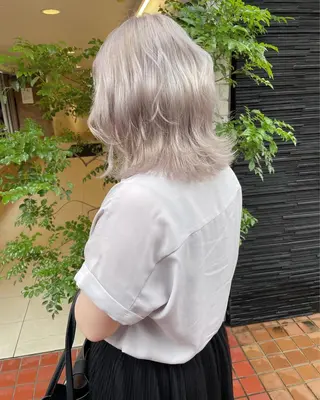 ショート VEGA天神 ブリーチのヘアスタイル