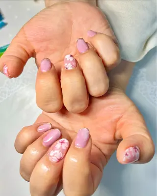 ネイル 新宿ネイルサロン ジェミディローサ所属・新宿ネイルサロン ジェミディローサのネイルデザイン