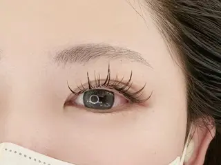 マツエク・マツパ eyelush&eyebrow MOI所属・eyelush MOI🕊のマツエク・マツパデザイン
