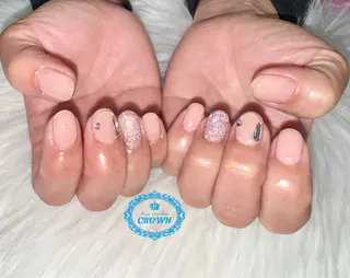 ネイル CROWN プライベートサロンのネイルデザイン