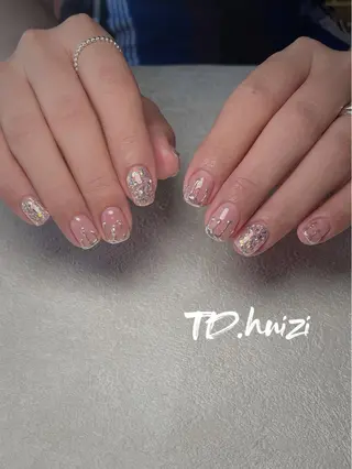 ショート めぐみのネイルサロン 惠のネイルデザイン