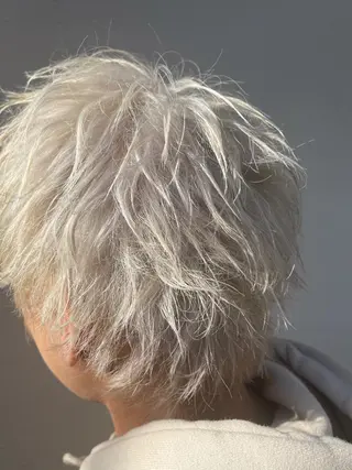 メンズ newi saLyu 川島たかひろのヘアスタイル