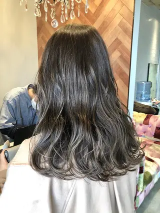 ロング カラー TOPSTYLIST 🇬🇧JIMMYのヘアスタイル