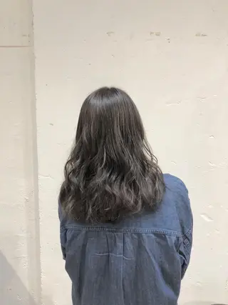 セミロング カラー hayaka todaのヘアスタイル