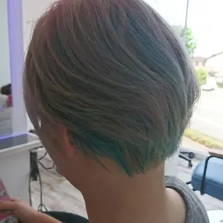 ショート カラー 中嶌 健一のヘアスタイル