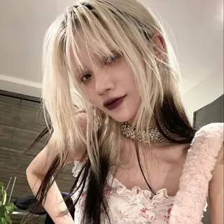 セミロング カラー Mizobe misakiのヘアスタイル