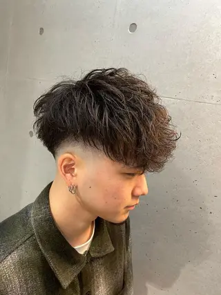 ショート カラー パーマ メンズ 🔥メンズ超特化🔥 青木海斗のヘアスタイル