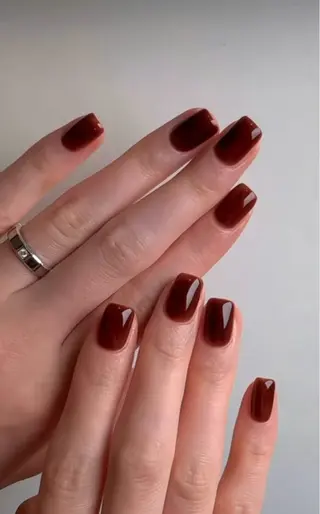 ネイル 高木 維麗絲のネイルデザイン