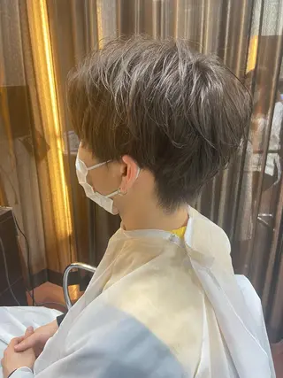 カラー 瀧下 唯のヘアスタイル