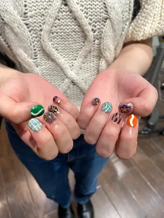 ネイル 個性派ネイル 🌼 ハルカ ♡の眉毛・アイブロウイメージ