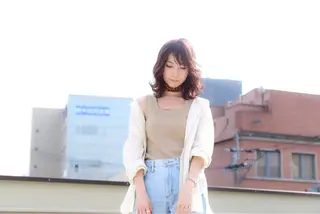 ミディアム カラー 永野 成知のヘアスタイル