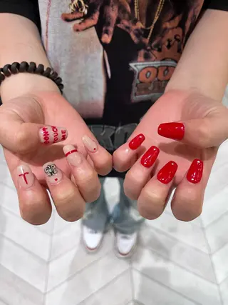 ネイル ∴Sanae. ∴ トータルビューティーのマツエク・マツパデザイン