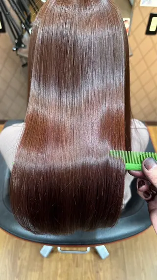 カラー HAIR&MAKE GLOSSY所属・飛彈 優風のヘアスタイル