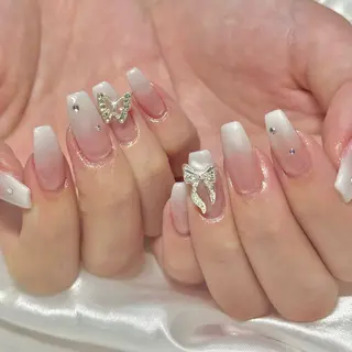 ネイル OKIKA所属・【OKIKA】 らん🦖🌈🧡のマツエク・マツパデザイン