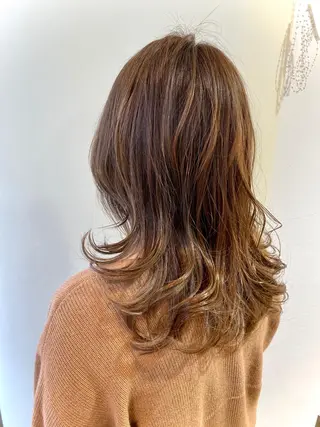 セミロング カラー Kazu .Kのヘアスタイル