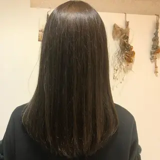 セミロング 長井 麻帆のヘアスタイル