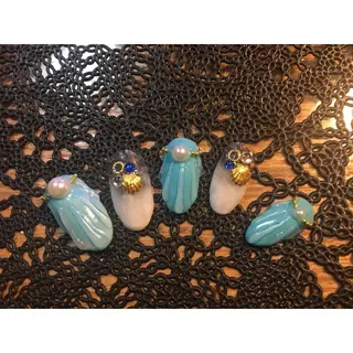 ネイル 宮本 百合子のネイルデザイン