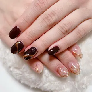 ネイル The Best Beauty受付担当のヘアスタイル