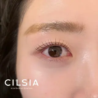 マツエク・マツパ CILSIA eyebeautysalon所属・CHIAKI 中崎町　梅田のマツエク・マツパデザイン