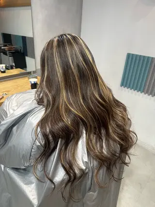 ロング カラー 💖ハイライト/ハイ トーン💖MIKIのヘアスタイル