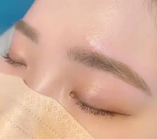 アイブロウ Eyelist Yukiのマツエク・マツパデザイン