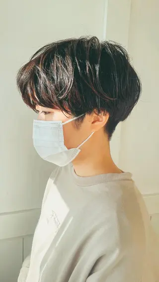 ショート 吉田 浩太郎のヘアスタイル