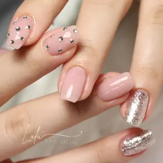 ネイル Lulu nail salon 南堀江店所属・西村 あやかのネイルデザイン