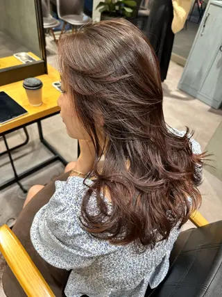 セミロング 韓国風/オシャレ /縮毛矯正/滝口琴未のヘアスタイル