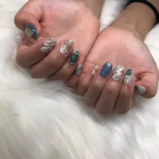 ロング カラー ヘアアレンジ キッズ ネイル マツエク・マツパ 福田 加奈のネイルデザイン