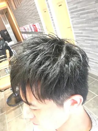 ショート メンズ 吉村 周馬のヘアスタイル