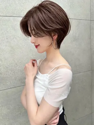 ショート カラー ショート/ボブ 岡田洸太のヘアスタイル