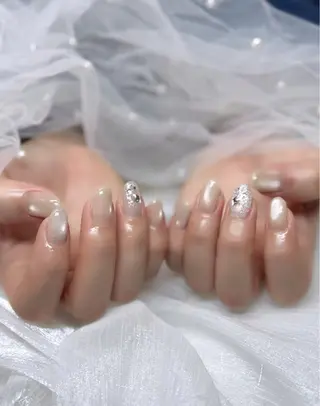 ネイル 高島 夏海のネイルデザイン